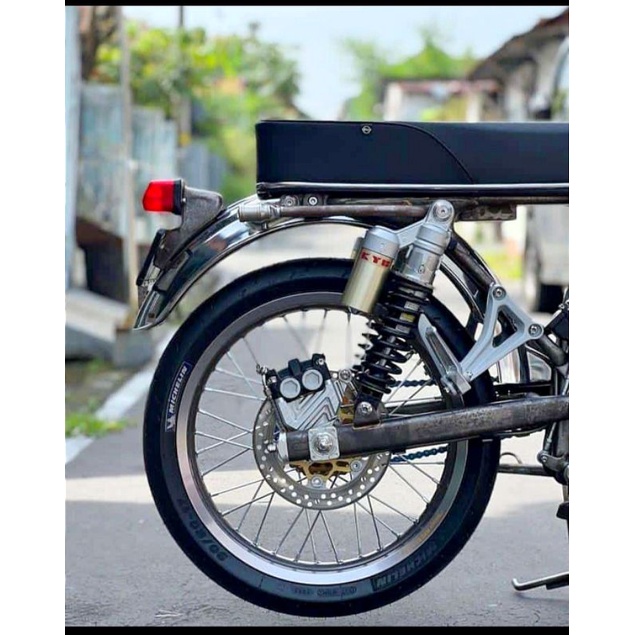 slebor spakbor belakang CB125 US krom fender CB versi Taiwan import