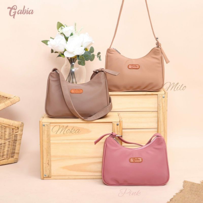 SLING BAG KYRA BY GABIA/SLING BAG GABIA/TAS WANITA BY GABIA