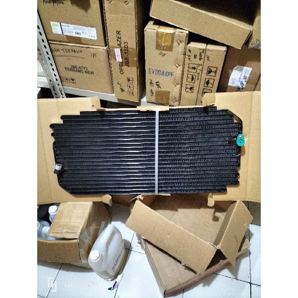 kondensor condensor radiator AC Toyota great gret Corolla r134