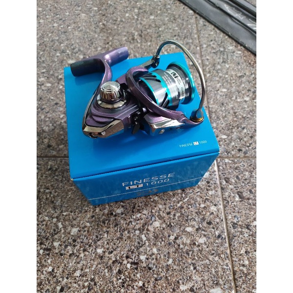 Reel daiwa finesse LT1000