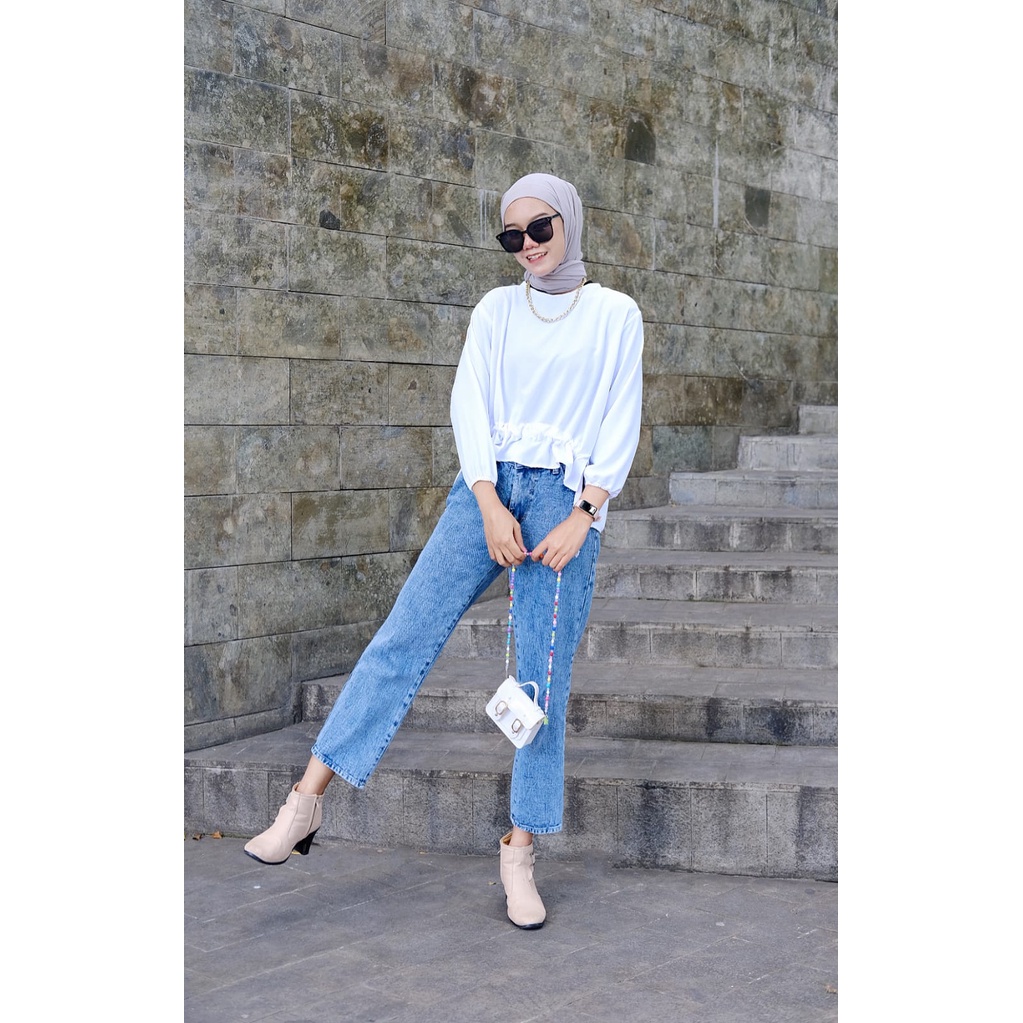 Rabella Puffy blouse polos serut bawah Sorella Blouse Serut AIRFLOW CRINKLE HITS OOTD SELEBGRAM FASHION Kemeja Oversize Serut Depan - Shirt Oversize -Kemeja Wanita Terbaru Aqella blouse by vitafa id | blouse serut | kemeja serut CRINGKLE REAL PICTURE