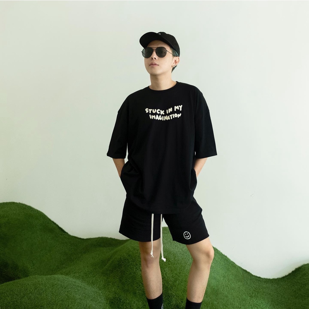 FAITH FADE UTOPIA - Hourglass Oversized Tee (Black)