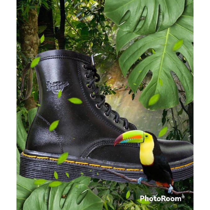 SEPATU DOKMART TINGGI 8 HOLE LOW BOOTS  DR.MARTENS PRIA HADE UK 38-45