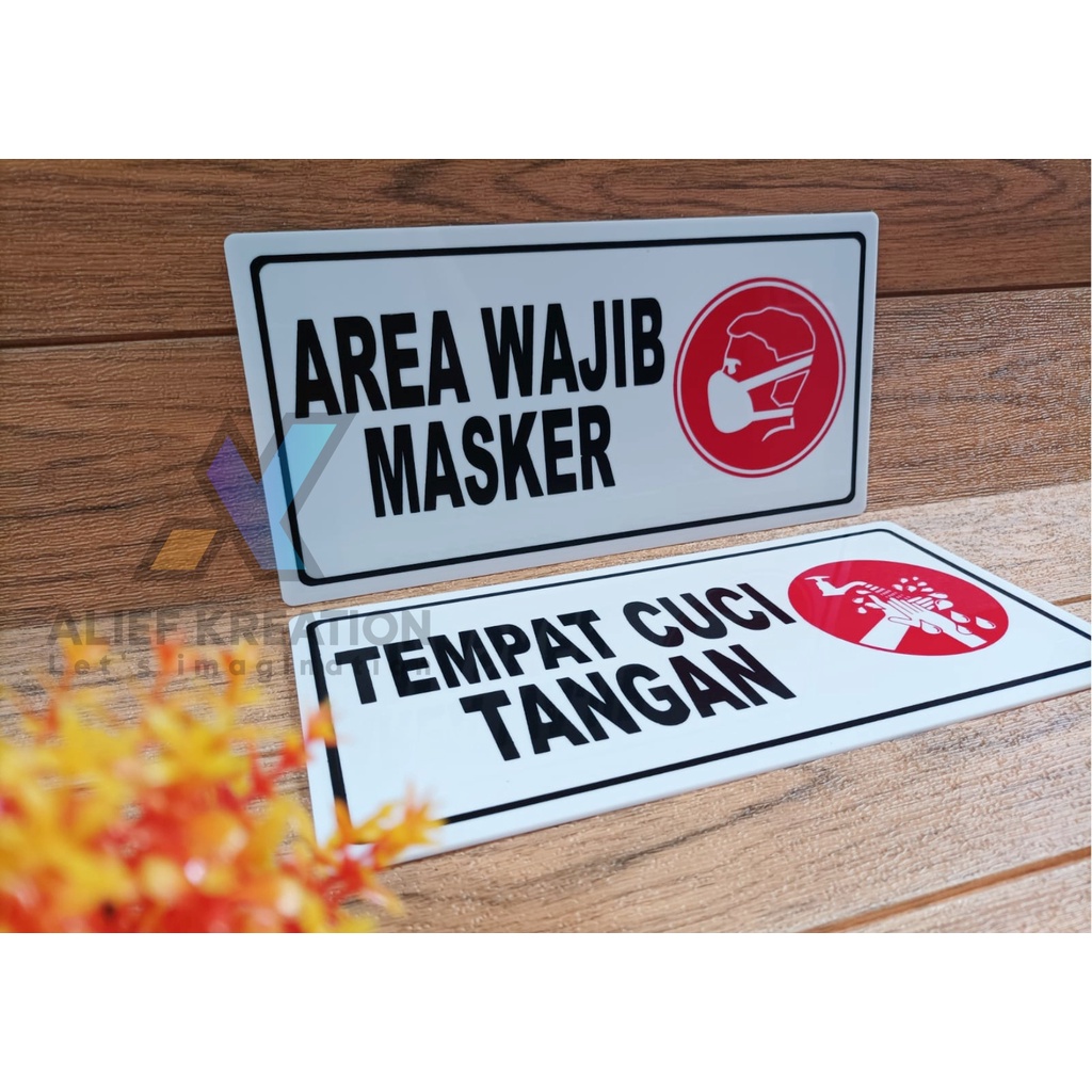 AKRILIK TULISAN WAJIB MASKER DAN CUCI TANGAN