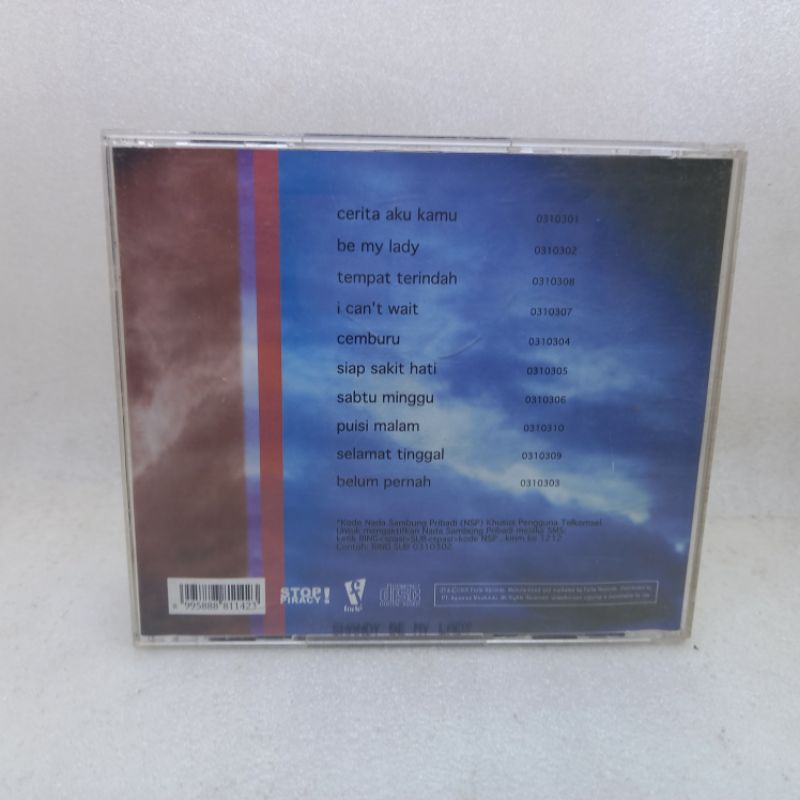 Kaset CD Sandy - by me lady