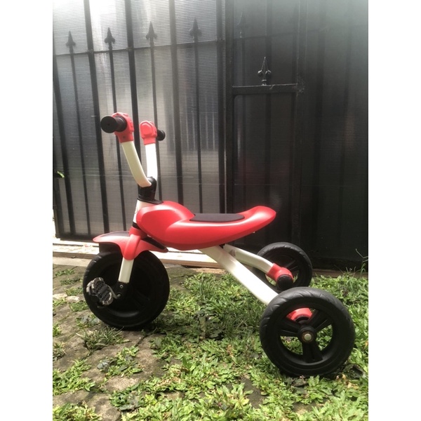 Preloved Sepeda Roda Tiga (Tricycle) Paso
