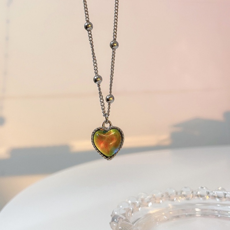 Kalung Hati Berubah Warna Suhu Induksi Liontin Cinta Kristal Romantis Korea