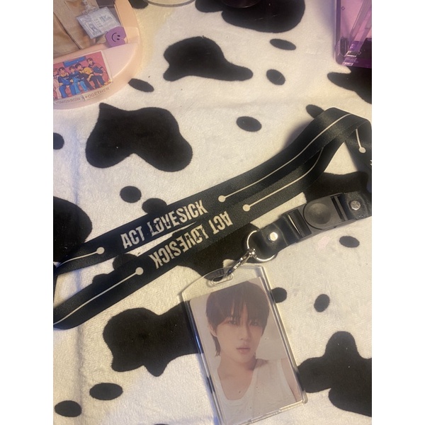 LANYARD CUSTOM ACT:LOVESICK TXT