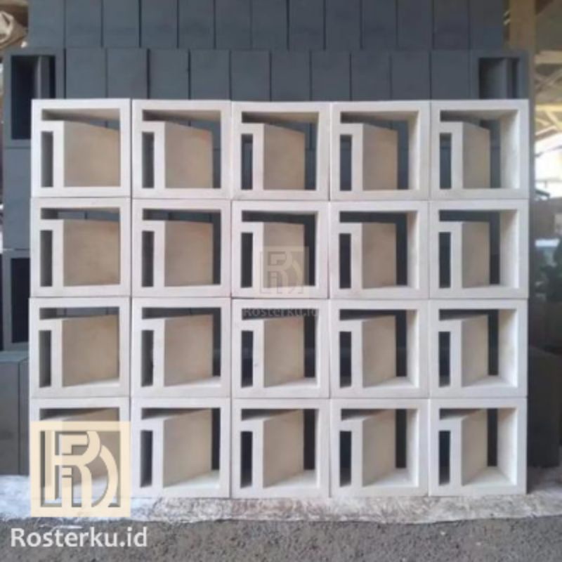 Roster nako L/pentilasi udara/pagar rumah