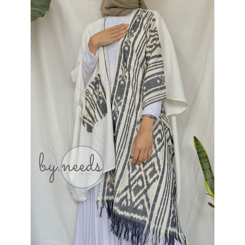 Ayana White Outer Oversize Tenun Outwear Cardigan Jumbo