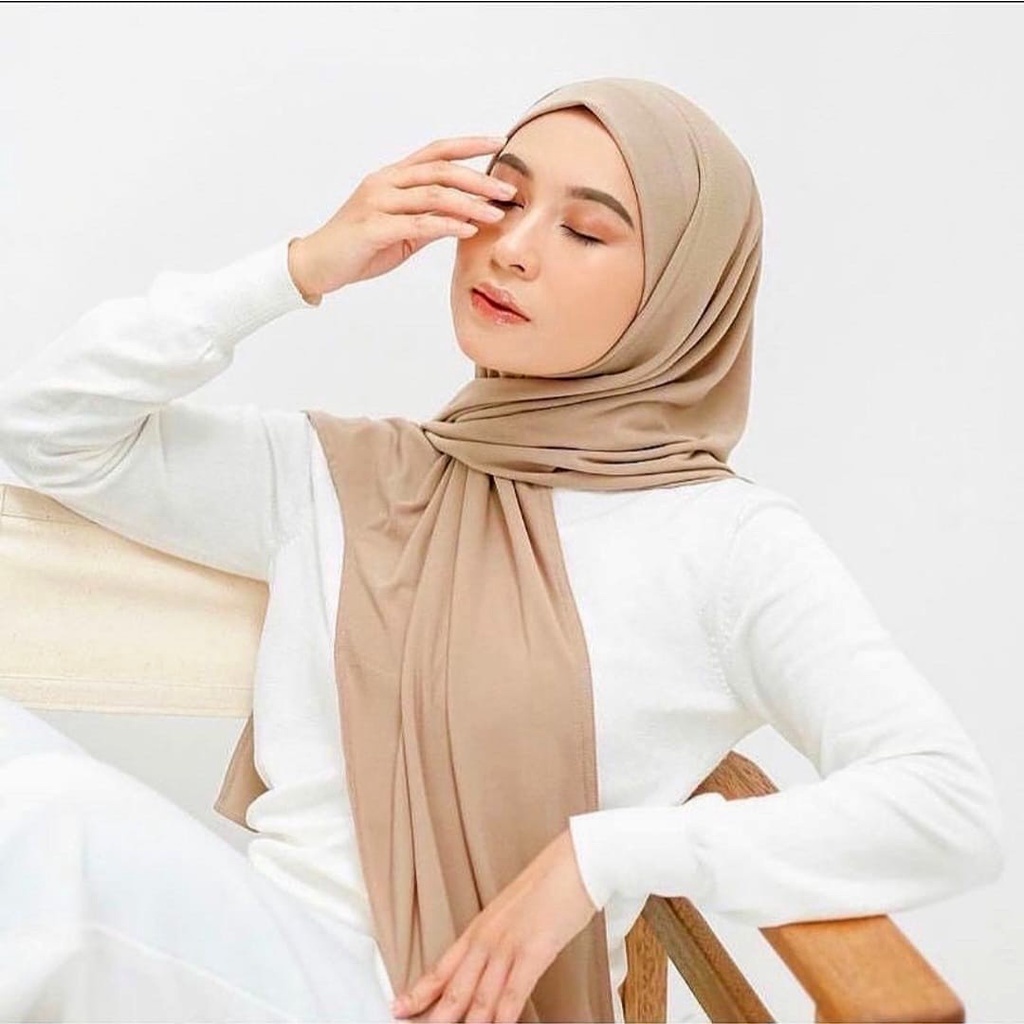 Hijab Segitiga Instan Oval Jersey Super Premium