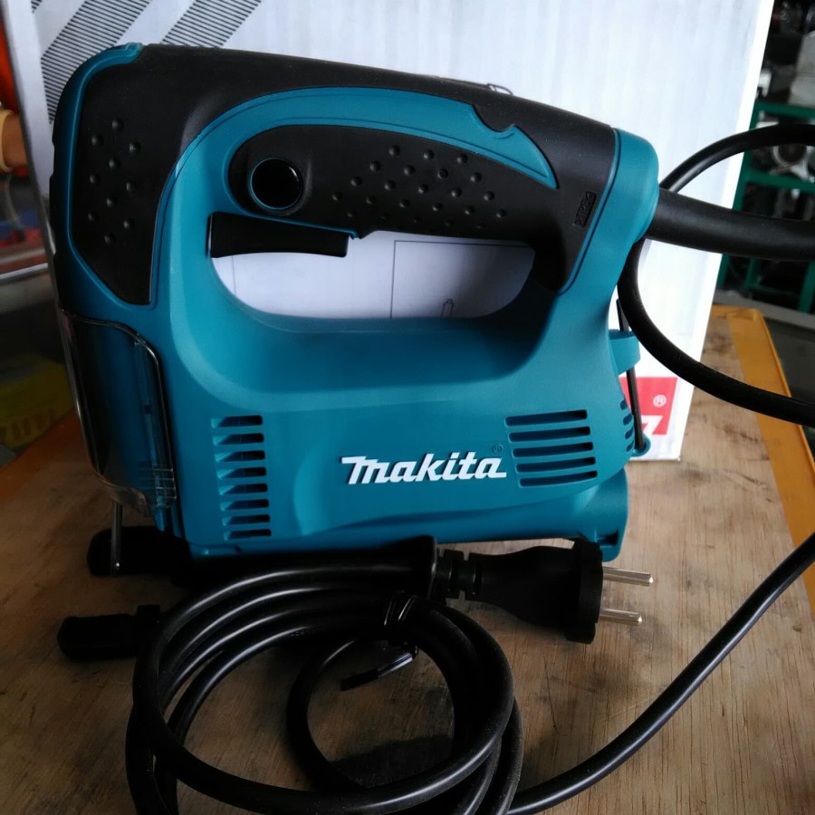 Mesin Gergaji Listrik Jig Saw Makita M4327