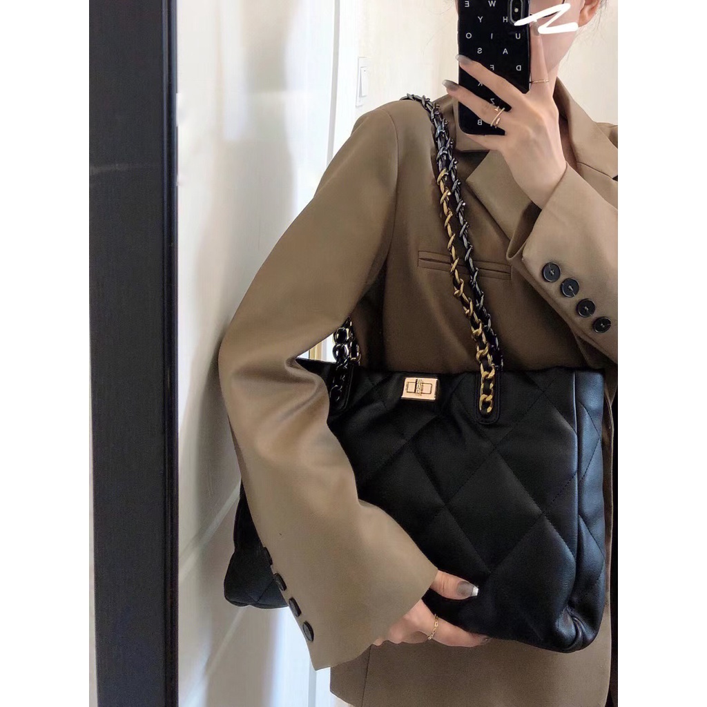 ●☫Sera high-end tote bag perempuan 2022 siswa baru berkapasitas besar bepergian tas bahu simple Messenger bag