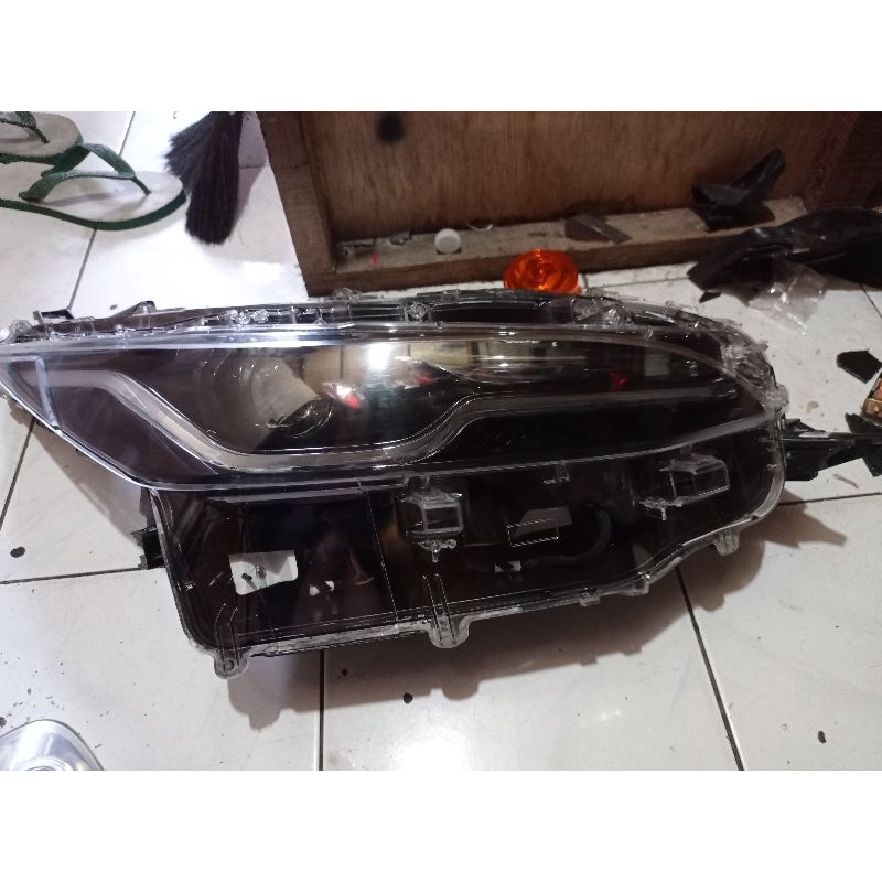 headlamp toyota fortuner vrz 2020-2021