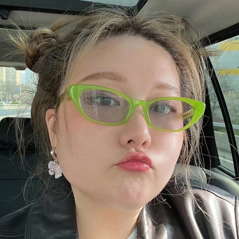 (YUZHU) Baru Fashion PC Kacamata Hitam Vintage Fashion Bingkai Kecil Hip Hop Bungee Cat Eye Sunglasses