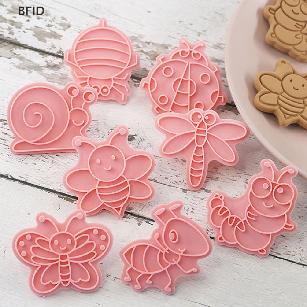 [BFID] 8 Pcs/set Hewan Hutan Gajah Singa 3D Kartun Cookie Cetakan Biskuit Cutter Perangko Lebah Kupu-Kupu DIY Fondant Plunger Alat Kue Dapur Baking Pastry Bakeware Perlengkapan [ID]