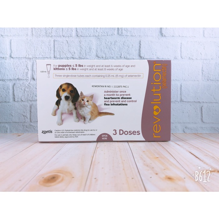 Revolution Obat Kutu Kucing/Revolution Obat Kutu Anjing