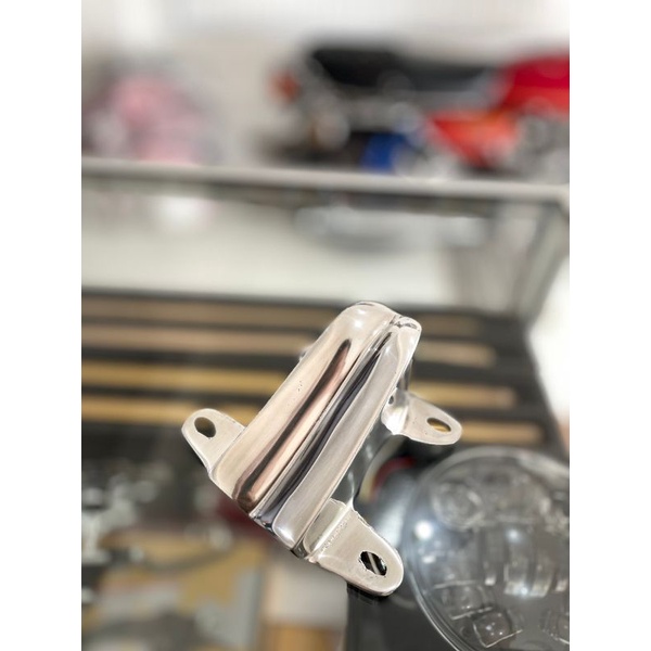 PANGKON LAMPU BELAKANG CB V80,DUDUKAN LAMPU CB V80,PANGKON V80 CHROME