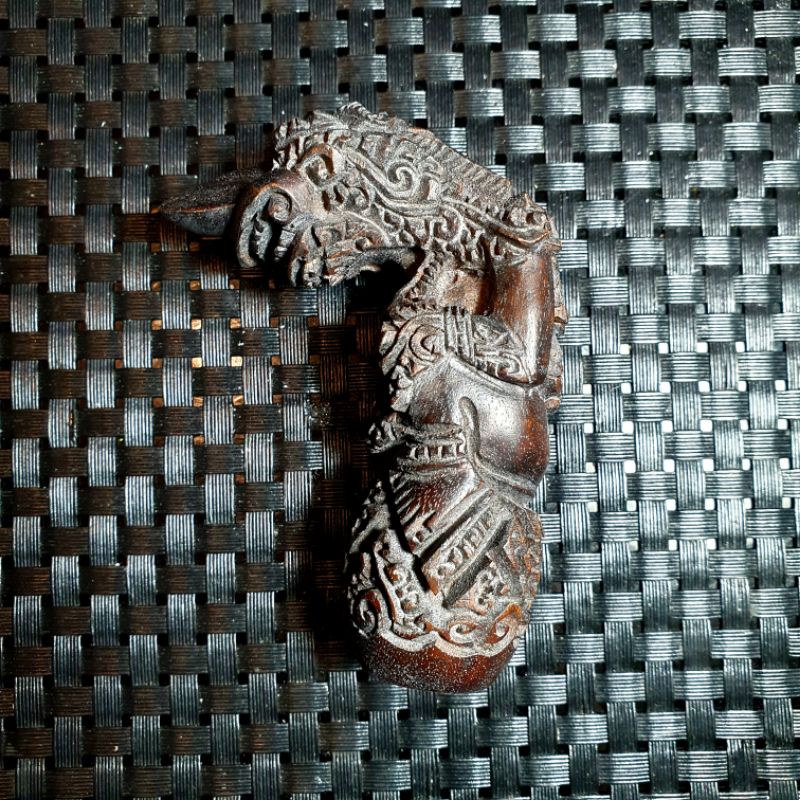 Deder Handel Keris Ukir Kayu III