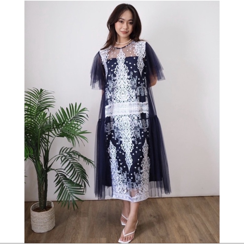 Sewa Baju kondangan / Rental Dress vivorie aprille attire