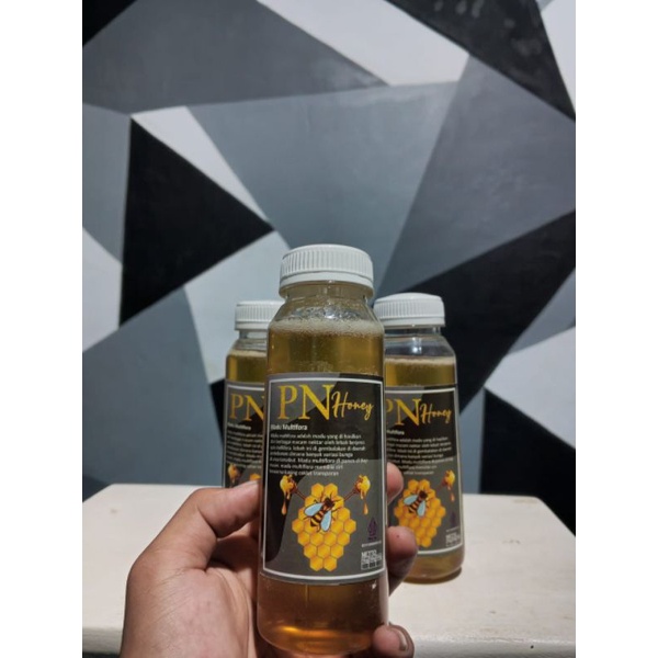 

Madu asli murni 100% nektar bunga dari PN honey 350gr