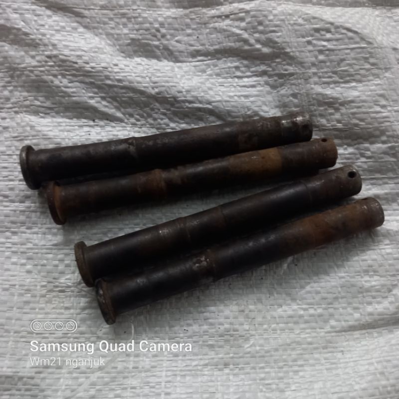 AS JAGANG TENGAH MEGAPRO AS JAGANG TENGAH MP ORIGINAL COPOTAN MOTOR