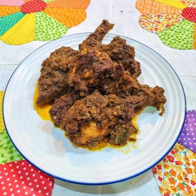 

RENDANG AYAM NEGERI ATAU KAMPUNG EMPUK ATOEK 1/2 EKOR - 1 EKOR F5464RY