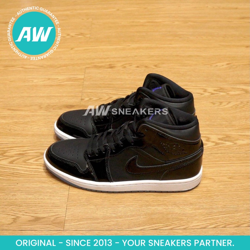 Air Jordan 1 Mid Space Jam