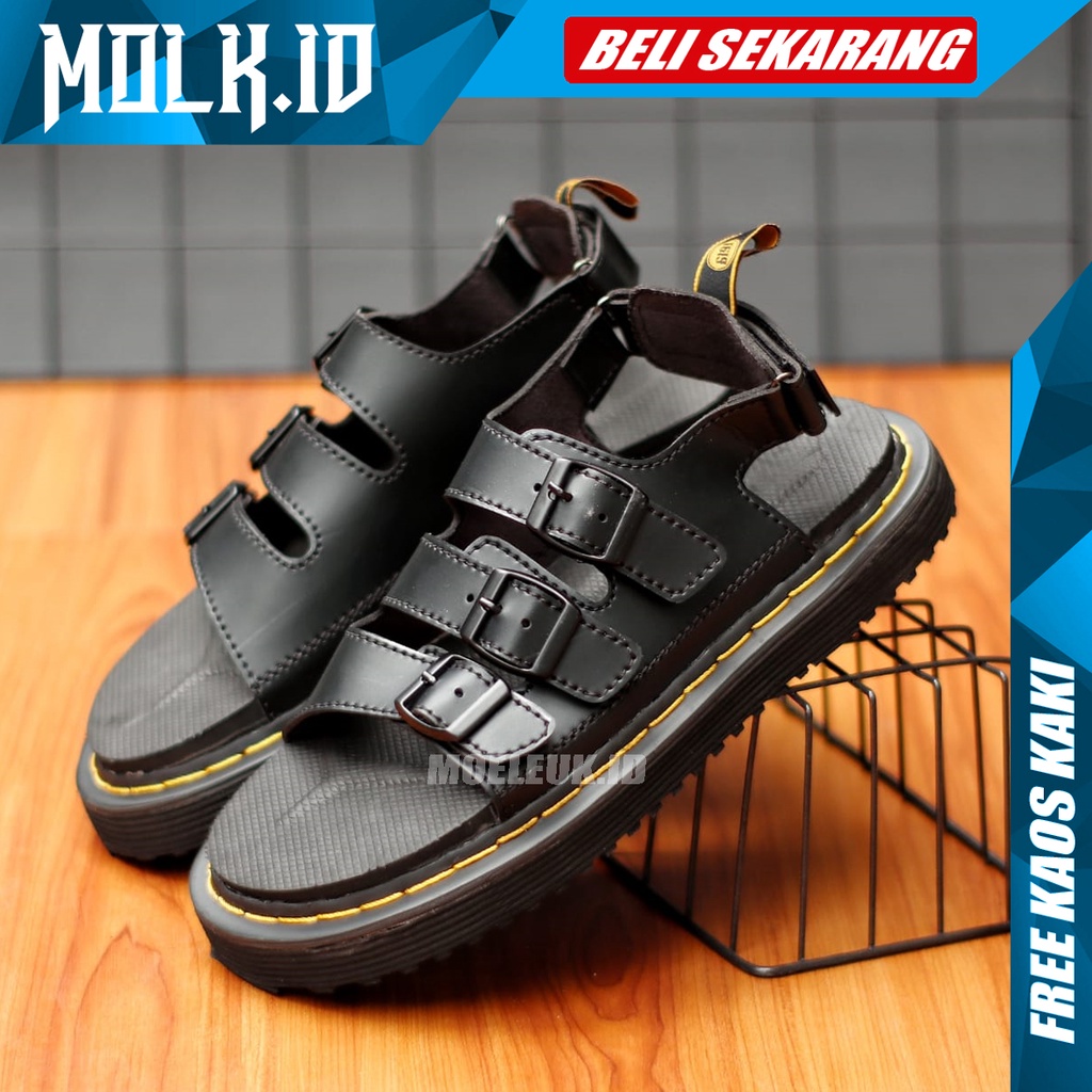 MOLK Sendal Pria Slip On Original Kekinian Sandal Slop Cowok Hitam Santai Traveling Main Gaya Hangout Anti Slip