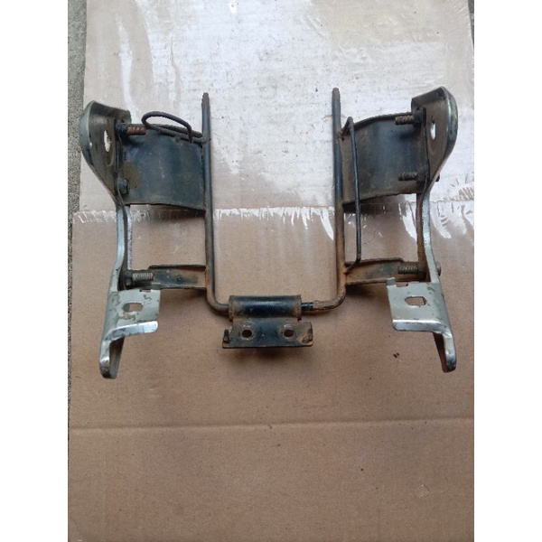 dudukan lampu depan RX king new