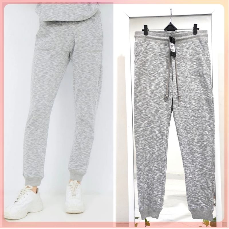 THE EXECUTIVE CELANA JOGGER WANITA