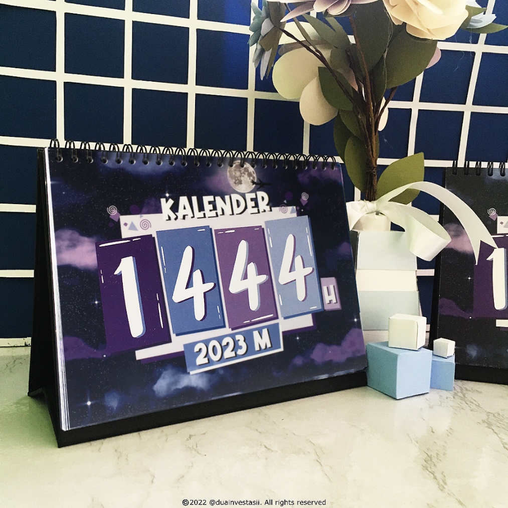 

Kalender 1444 H / 2023 M - Dua Investasi | Kalender Meja