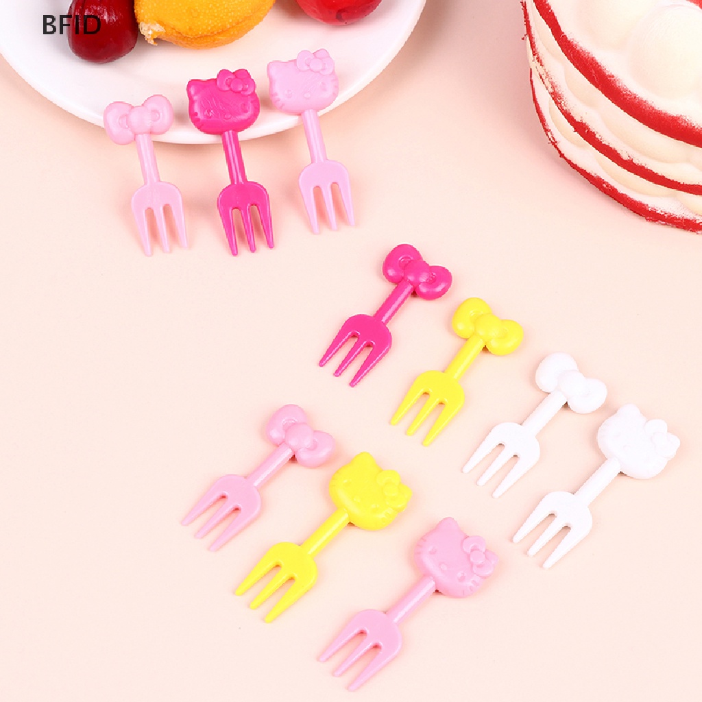 [BFID] 10pcs Mini Kawaii Animal Kartun Garpu Buah Anak Snack Kue Dessert Makanan Fruit Pick Tusuk Gigi Tanda Bento Makan Siang [ID]