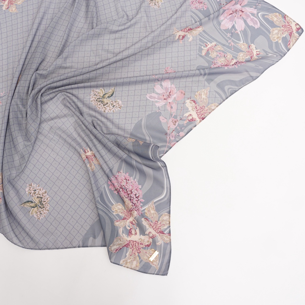 ALIF KERUDUNG SEGI EMPAT MOTIF PARIS PREMIUM KOREA - URSA IN STONE ( SPR-D9-003 )