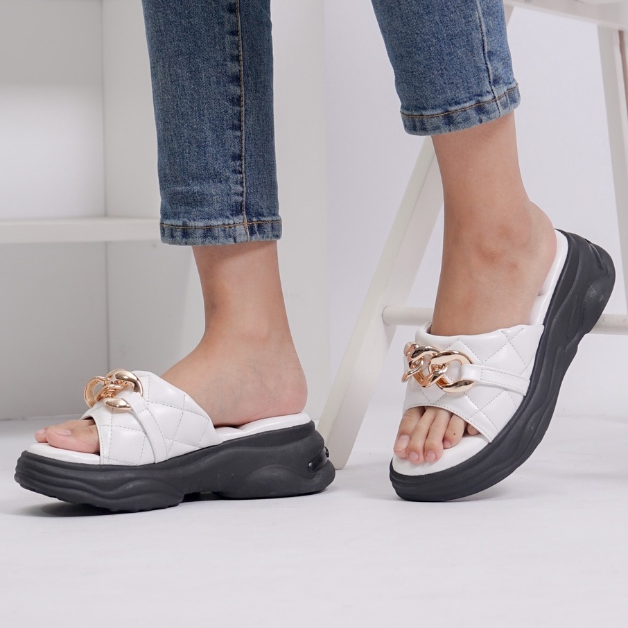 SARASARA YUK - Dunkenstock CHERIYA Sandal Wanita Wedges Chain Tinggi 5cm Size 36 - 40 Casual Sendal Platform Bellezza 37 38 39 Santai Slop Belleza Warna Peach Pink Selop Premium Original Beleza Kekinian Terbaru Shoes ORI Mall Official Store