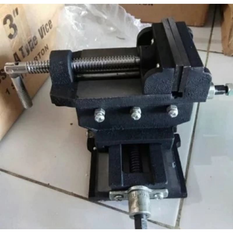 Ragum 6" CROSS 150mm Catok 6 Inch Vise Bench Penjepit Tanggem Meja Si