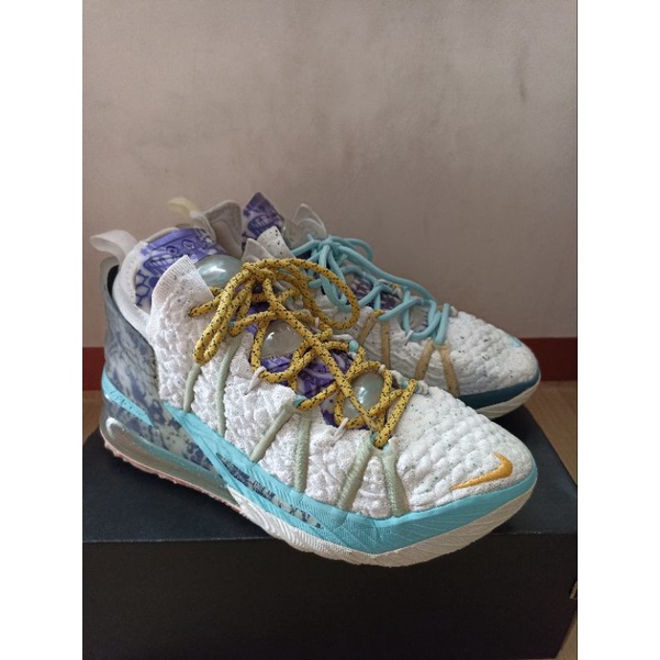 Nike Lebron 18 Reflections Flip