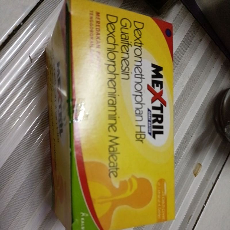 OBAT MEXTRIL 25 STRIO*4 TABLET, SATU BOX