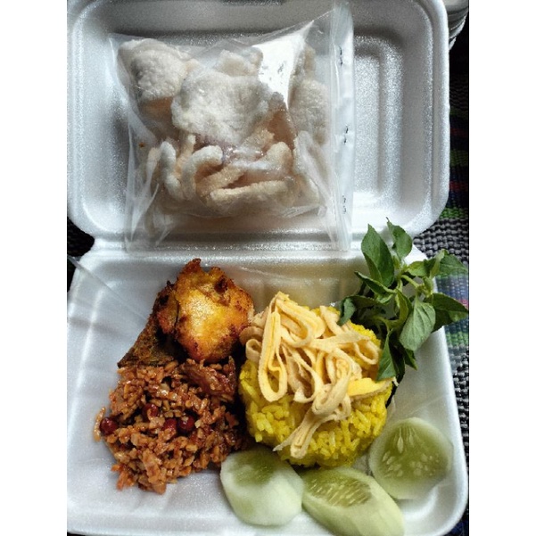 

Paket Nasi Kuning Murah