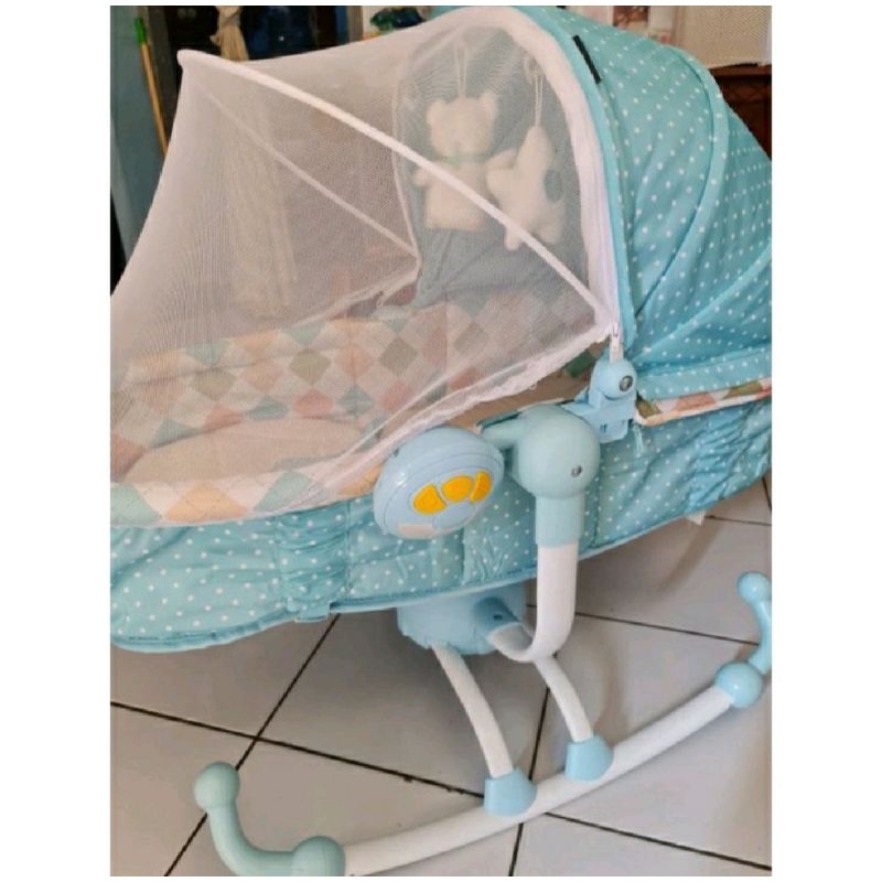 Preloved Babyelle Bouncer Rocker&Bassinet 2in1 Tosca - Box bayi bekas bisa jadi ayunan