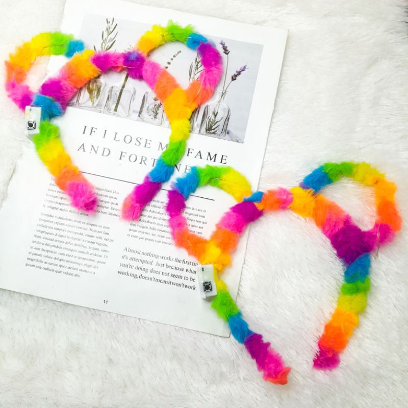 Bando Lampu Menyala Bulu Rainbow / Bando Anak Menyala / Bando Telinga Kelinci Bulu Warna-Warni