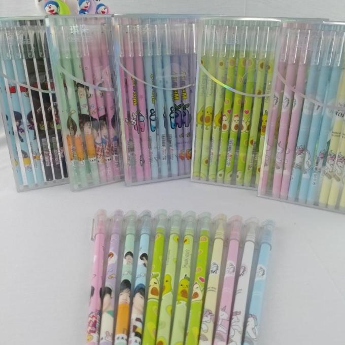 

JUAL PULPEN ERASABLE 1 PAKET ISI 12 PCS FREE BOX NYA IMUT LUCU TINTA HITAM