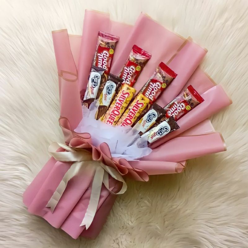

Snack Bouquet Premium Wisuda/GIFT/ULTAH/VALENTINE/ANNIVE