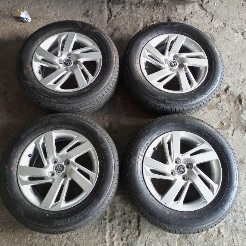 Velg Oem Copotan Raize R16 H4X100 Ban Bridgestone 205/65 R16