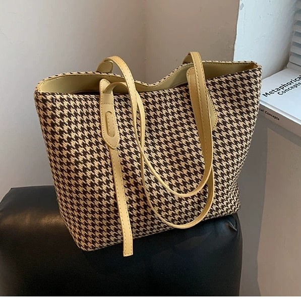 Tas Pundak Tote Kanvas Import Wanita Size Besar - Khaki