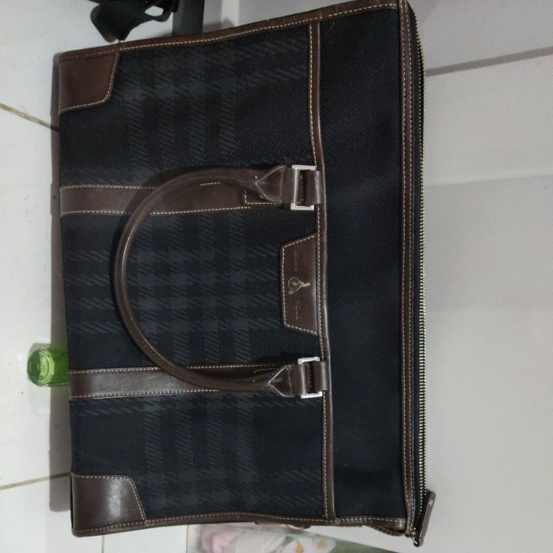 Tas Laptop Bean Pole