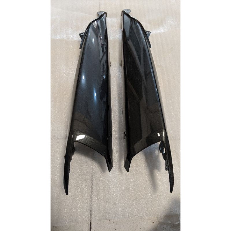 Sambungan Cover Body Kafer Bodi Belakang Kanan Kiri Soul Gt Hitam Abu Original Yamaha Genuine Parts 