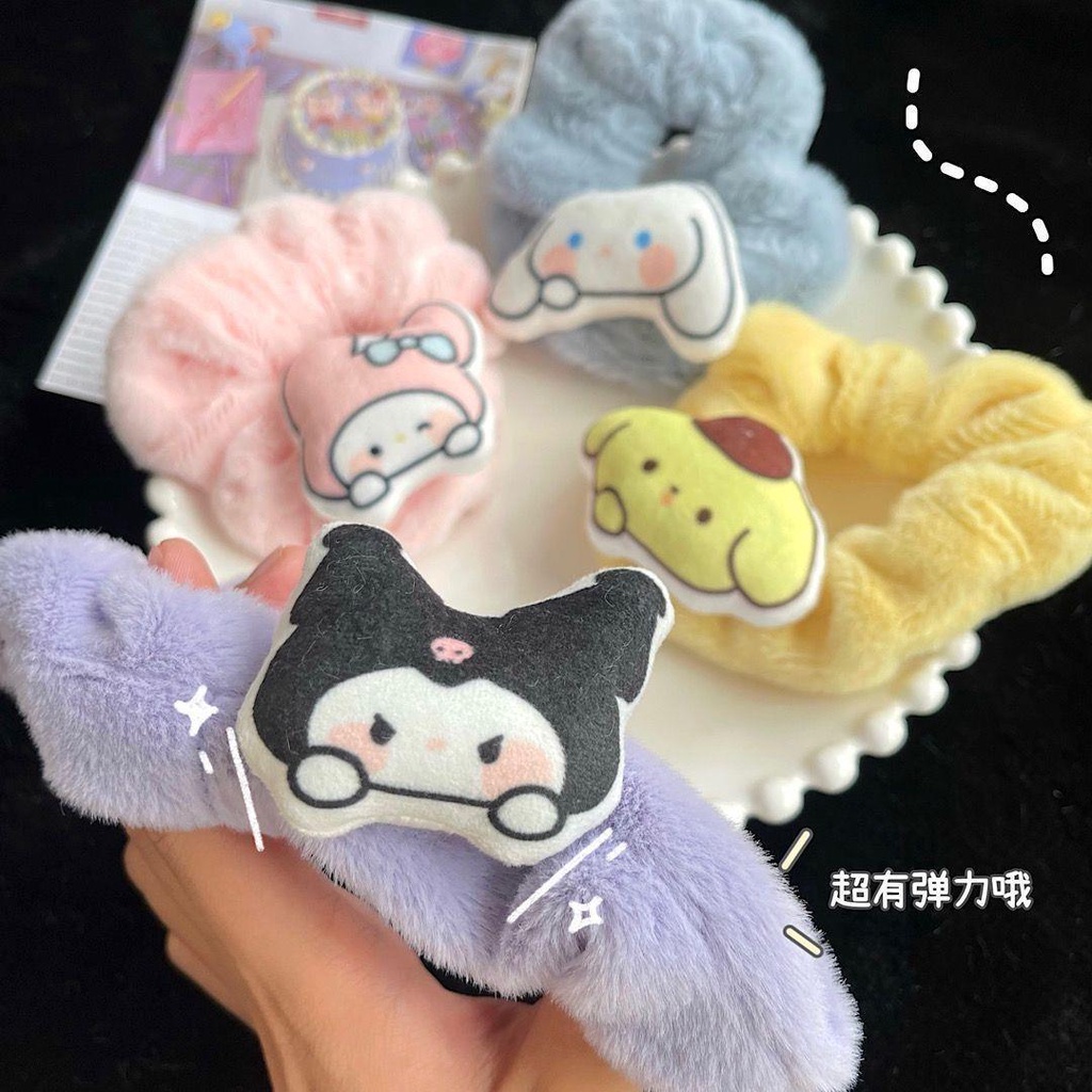 IKATT RAMBUT PREMIUM SANRIO POMPOM BONEKA LUCU / KUCIRAN RAMBUT KUROMI