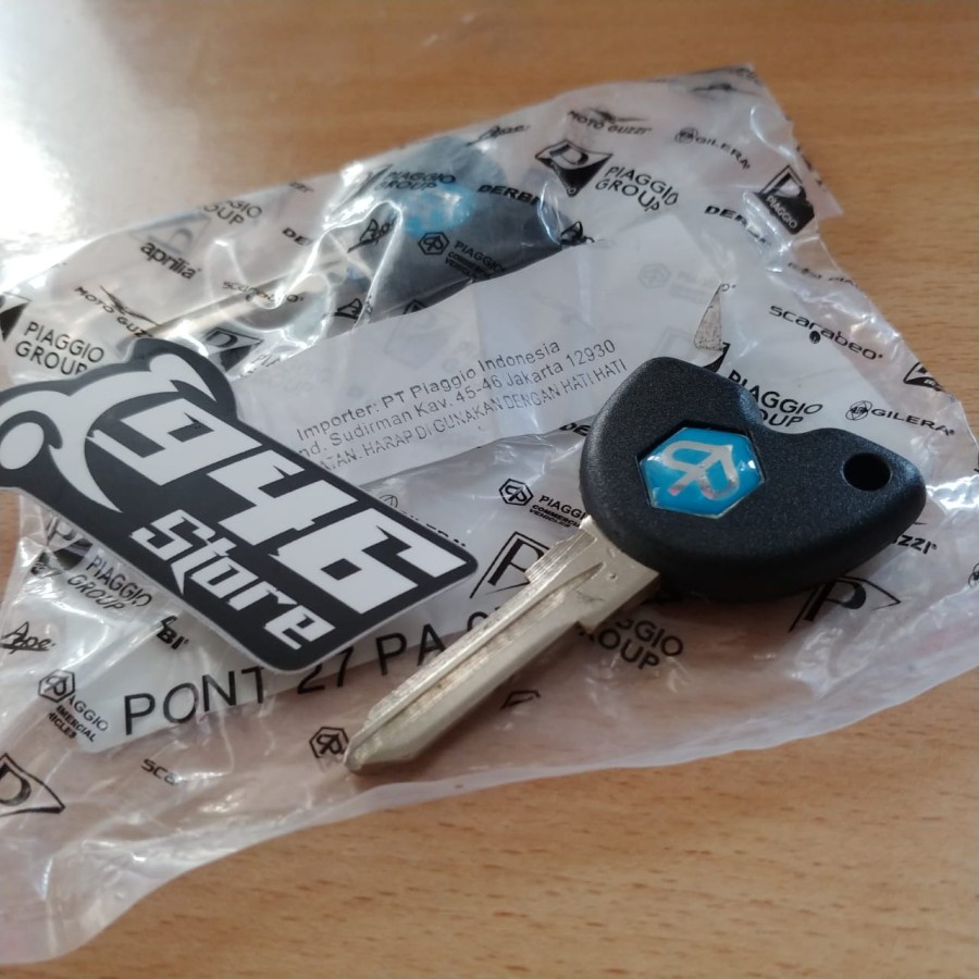 Kunci Duplikat / Kunci Biru Piaggio Liberty 150 PNP Vespa Matic Original