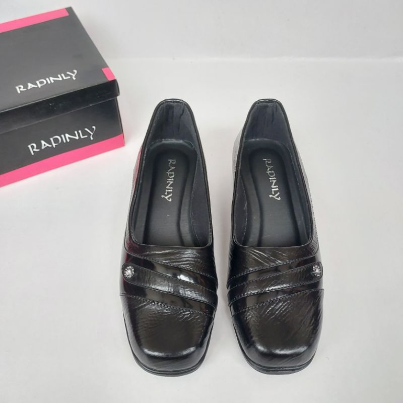 Sepatu Pantofel Wanita Kulit Asli